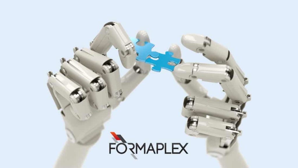 Robot hands with Formaplex logo