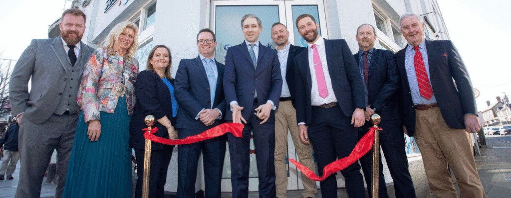 Photo of taniste Simon Harris opening Softworks new offices.